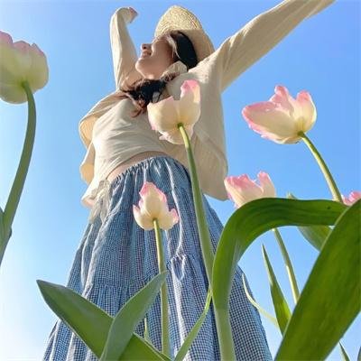 你比星光美丽